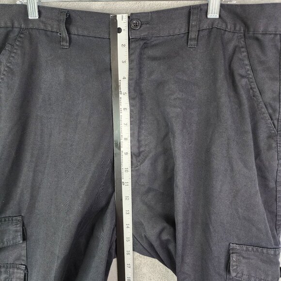 Men's Black Cargo Shorts Brooklyn State 14" Inseam Size 38 - Picture 4 of 9